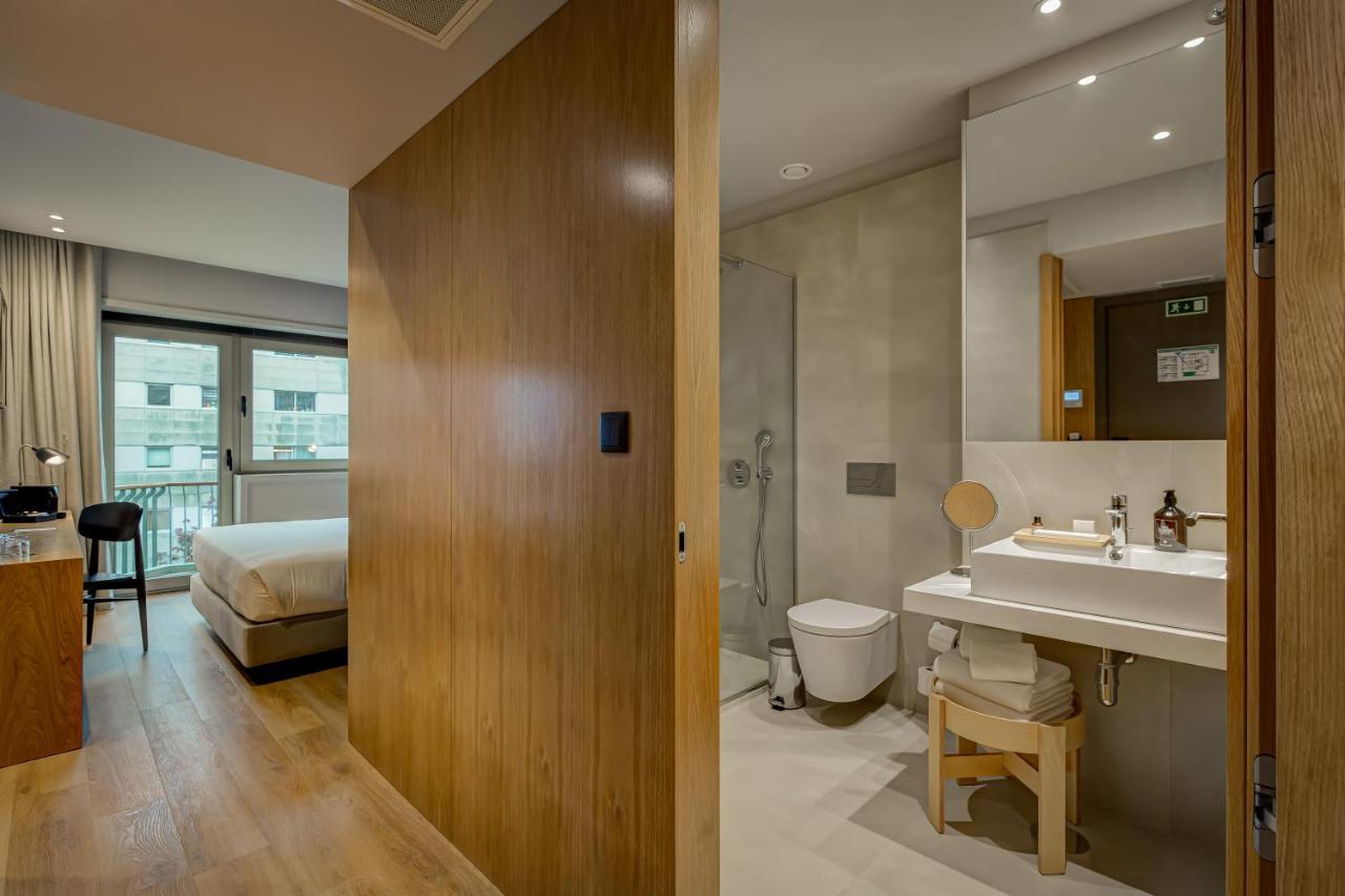 Acta The Clover Porto Luaran gambar