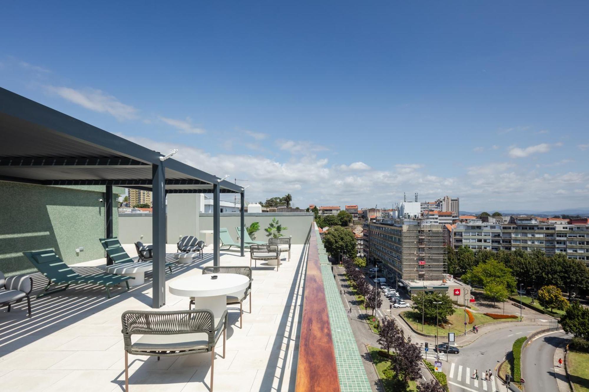 Acta The Clover Porto Luaran gambar